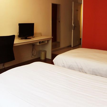 Hanting Hotel Baoji Gaoxin South Railway Station Branch Bilik gambar